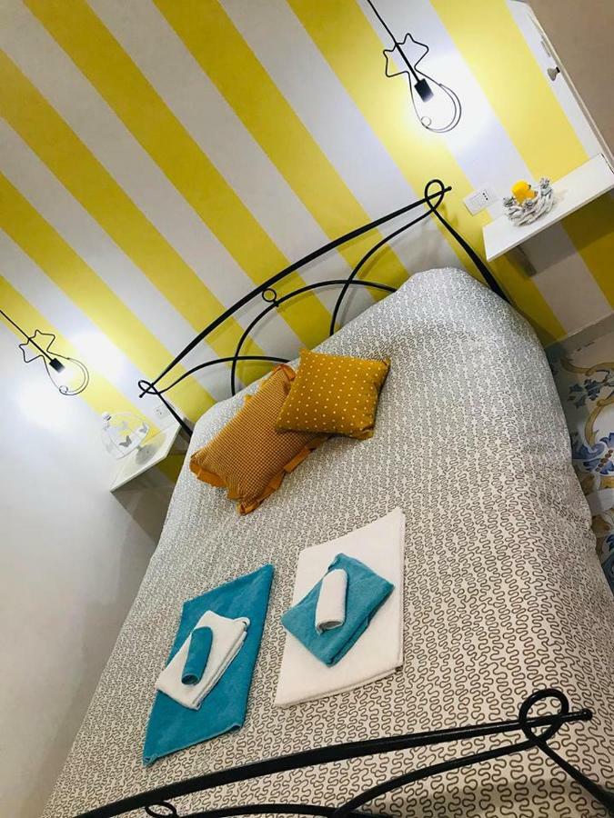 B&B Le Statuine Барлетта Экстерьер фото